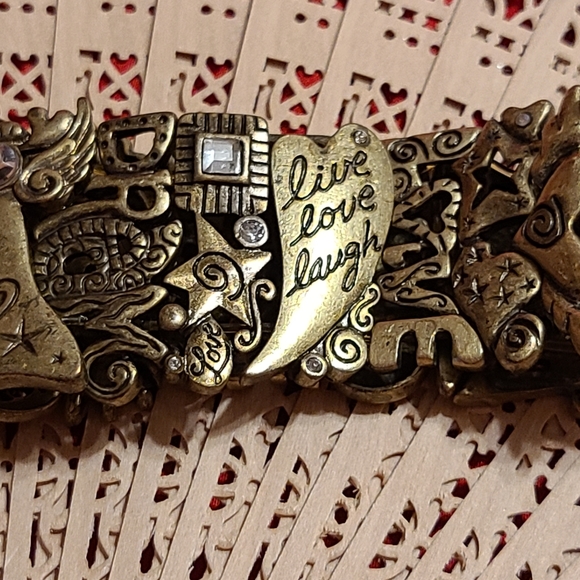 Vintage Stretch Bracelet - Picture 4 of 17